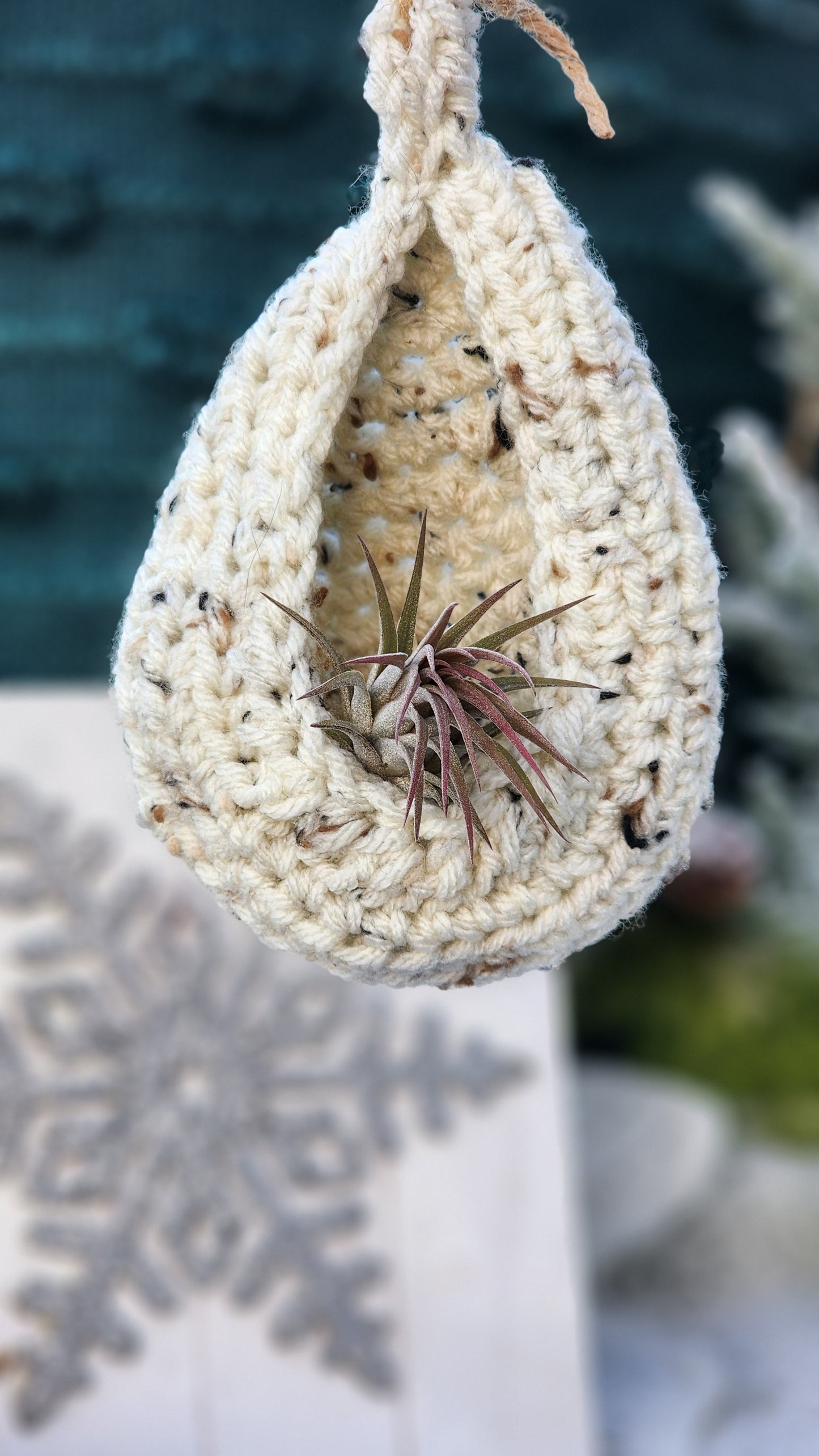 Teardrop Plant Hanger