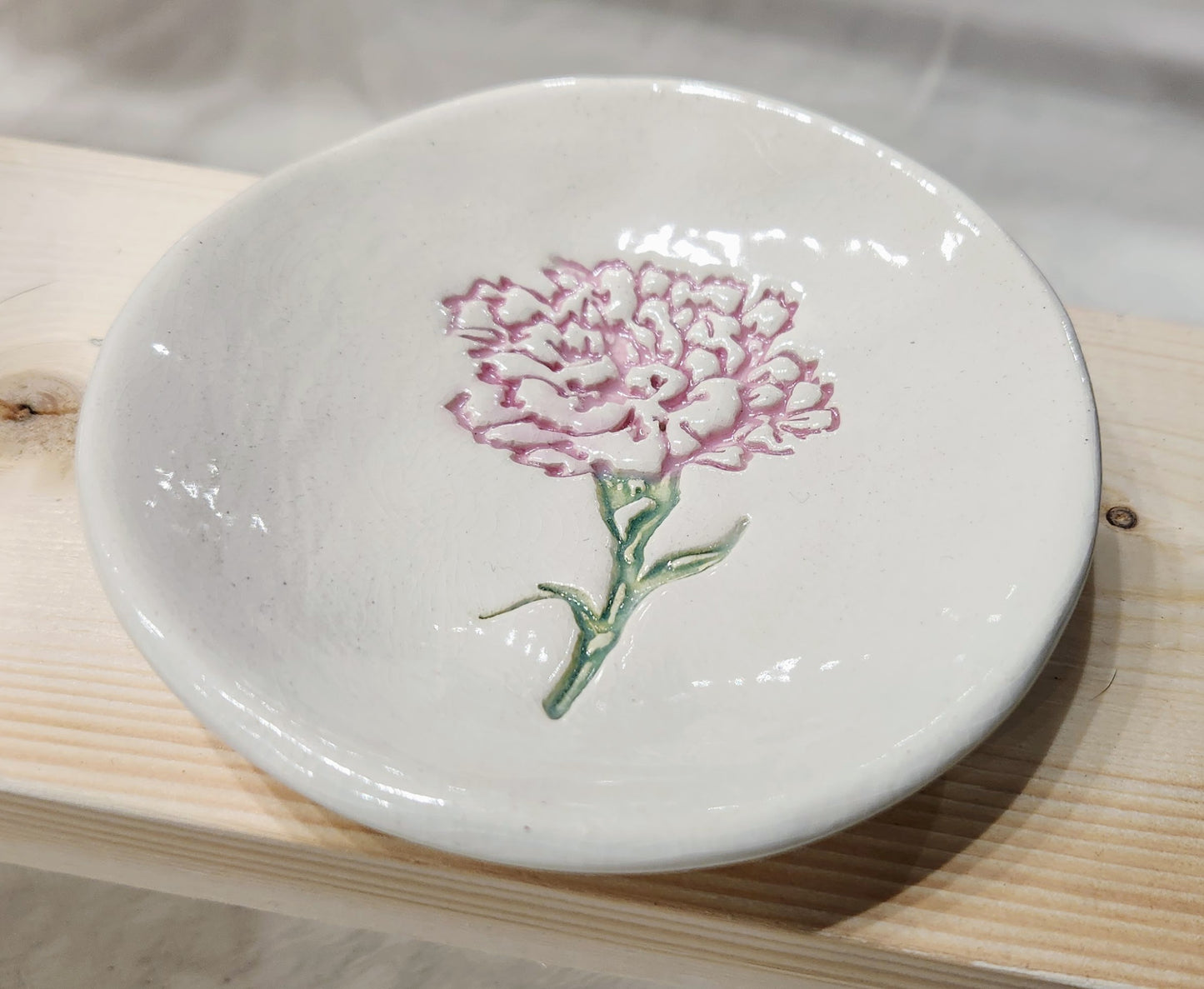 Carnation Ring Dish
