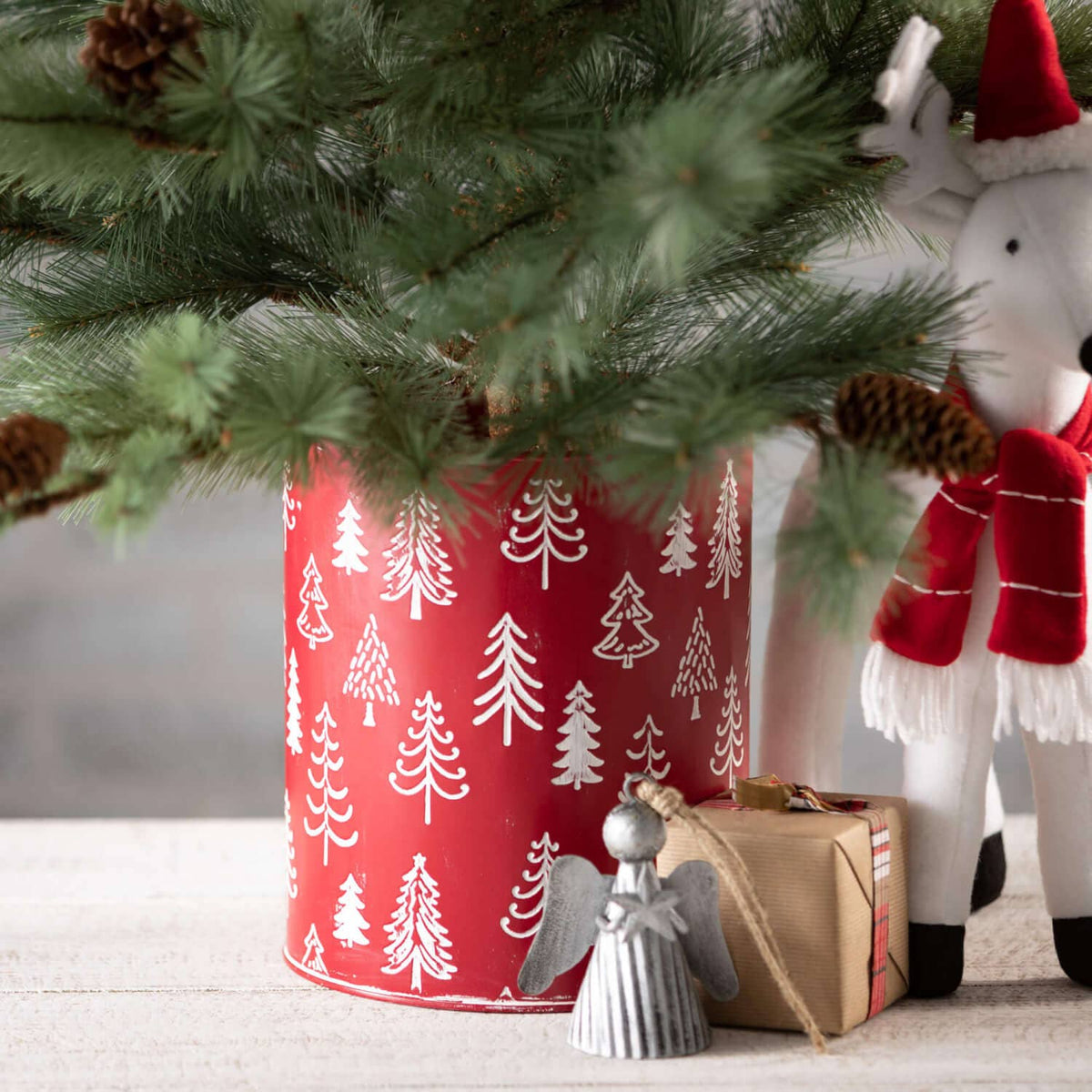 Small Red Tree Motif Planter